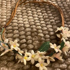 Gorgeous flower crown!!😍